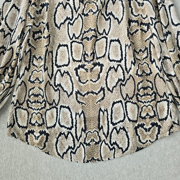 CAbi Womens Sz M Serpentine Snake Print Pullover Blouse Ruffle Collar Wide Cuffs - Picture 4 of 11